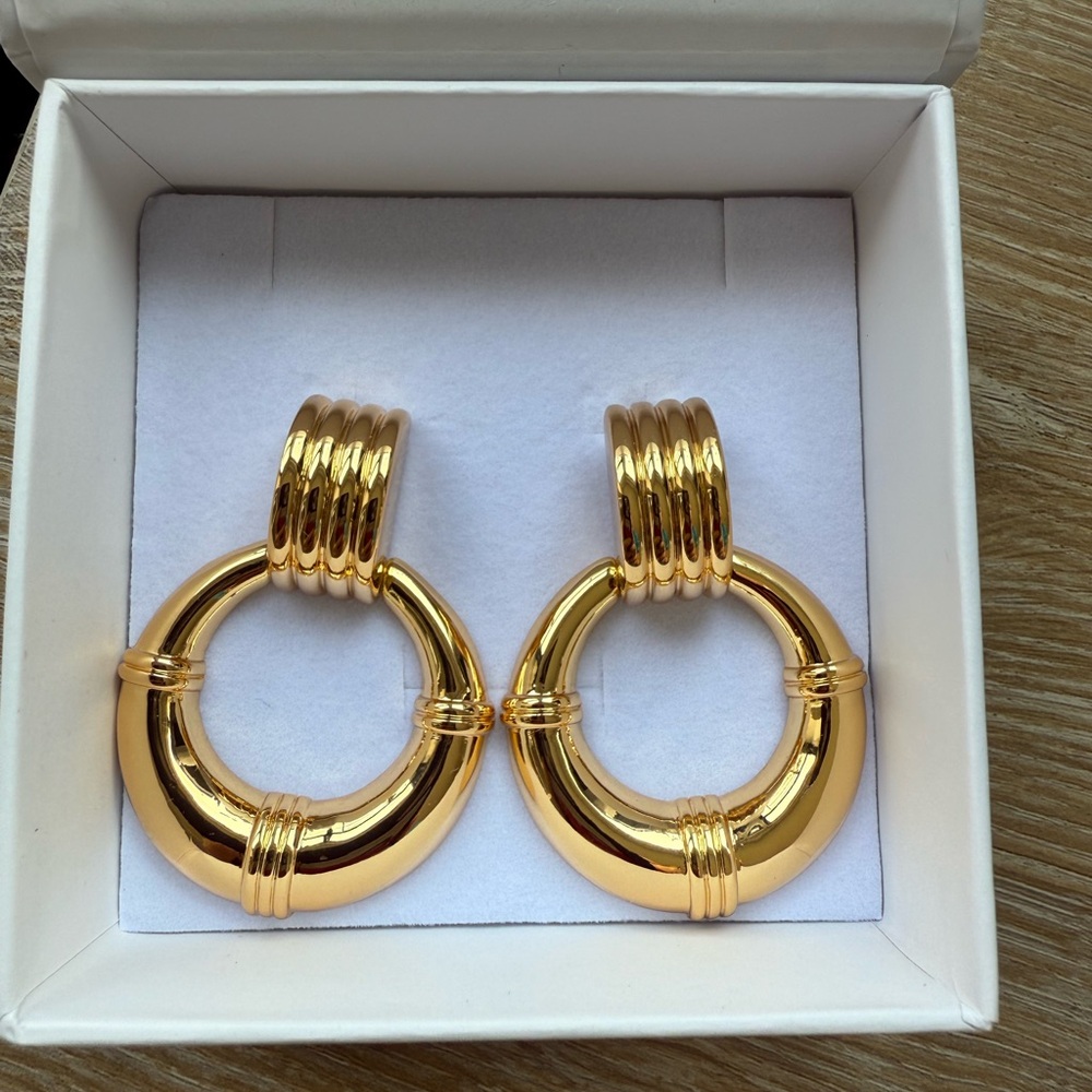 Rosa Drop Earrings in 18K Gold Plated HEAVEN MAYHEM. NEVER WORN